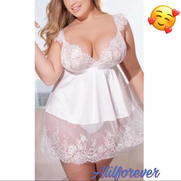 🥰 White Satin Lace Lingerie Nightgown - Picture 2 of 3